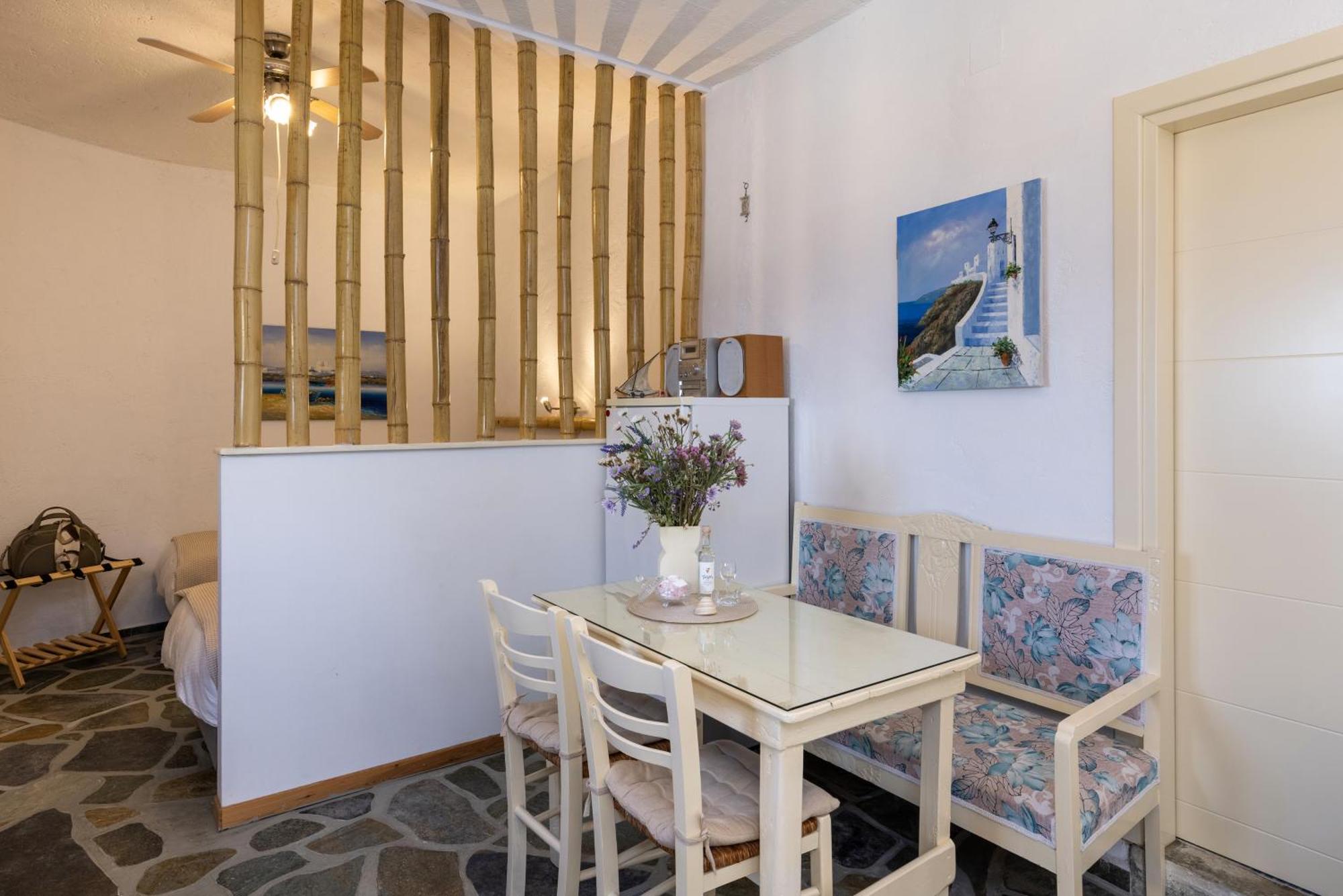 Aegean View - Seaside Apartment In Syros Αζόλιμνος Εξωτερικό φωτογραφία