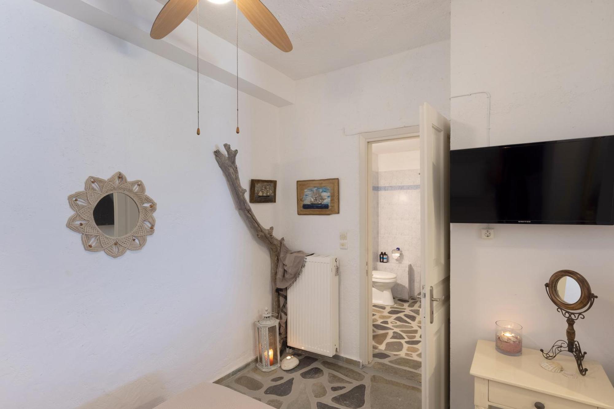Aegean View - Seaside Apartment In Syros Αζόλιμνος Εξωτερικό φωτογραφία