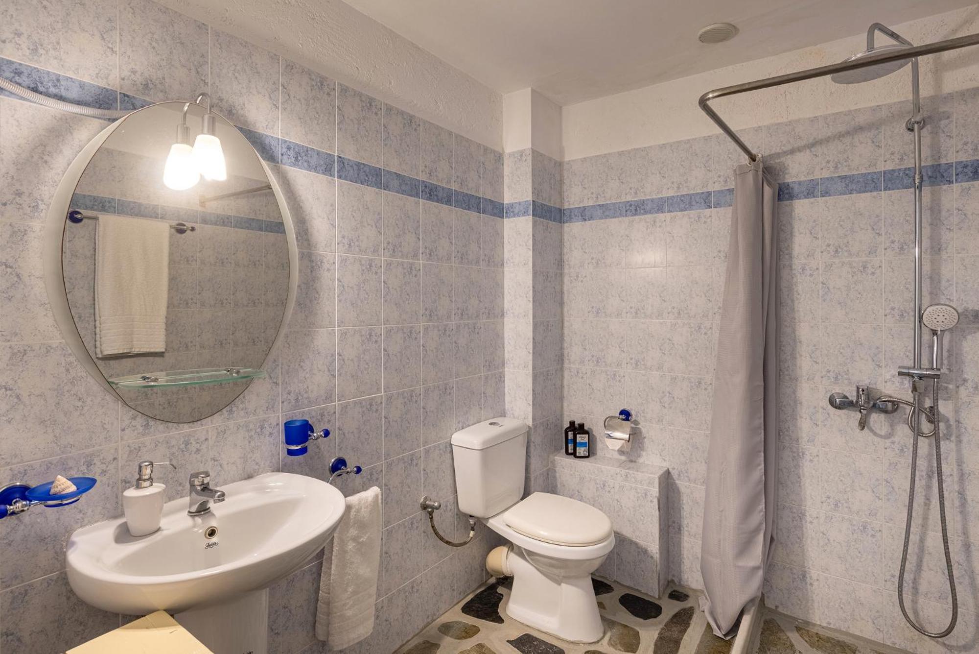 Aegean View - Seaside Apartment In Syros Αζόλιμνος Εξωτερικό φωτογραφία