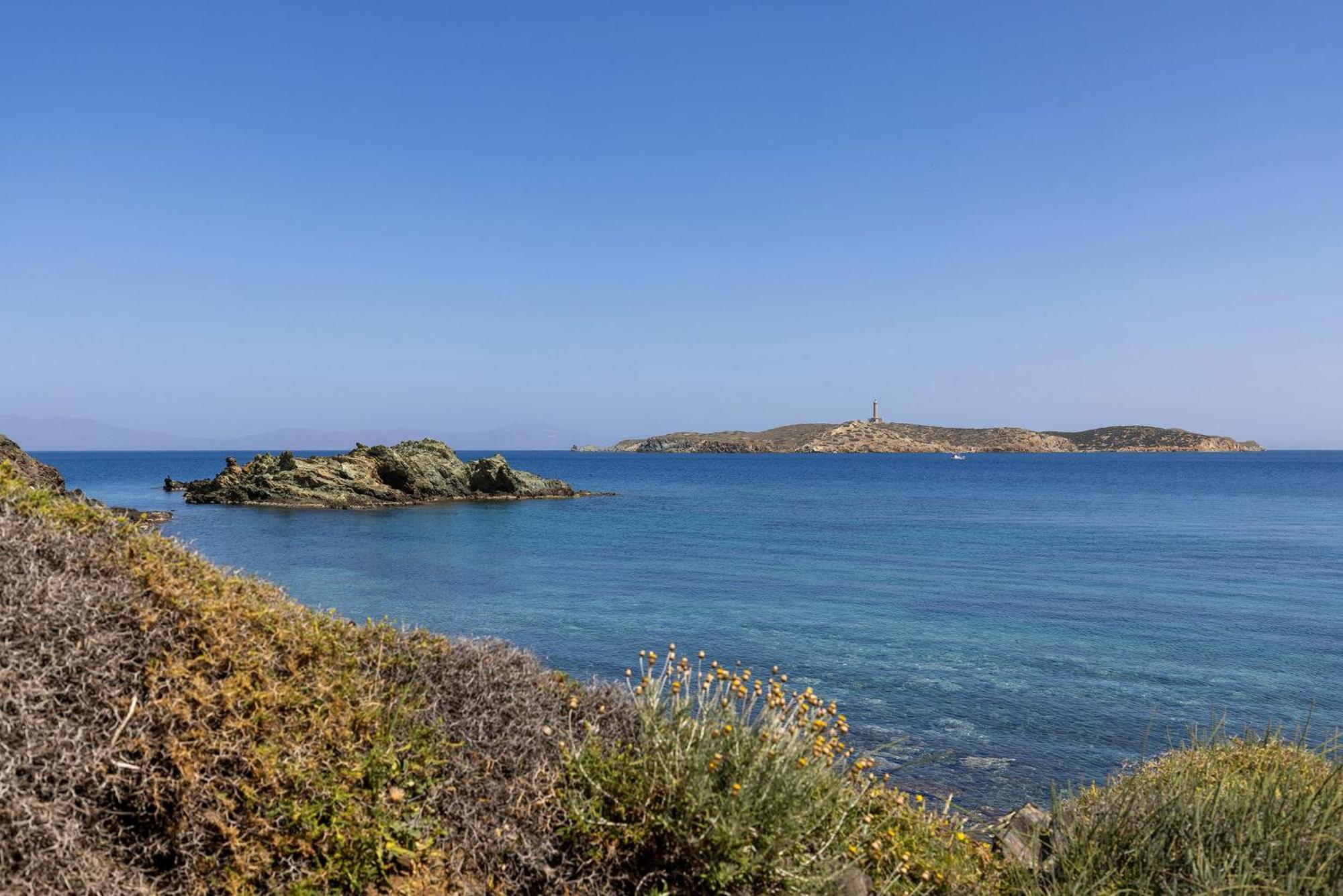 Aegean View - Seaside Apartment In Syros Αζόλιμνος Εξωτερικό φωτογραφία