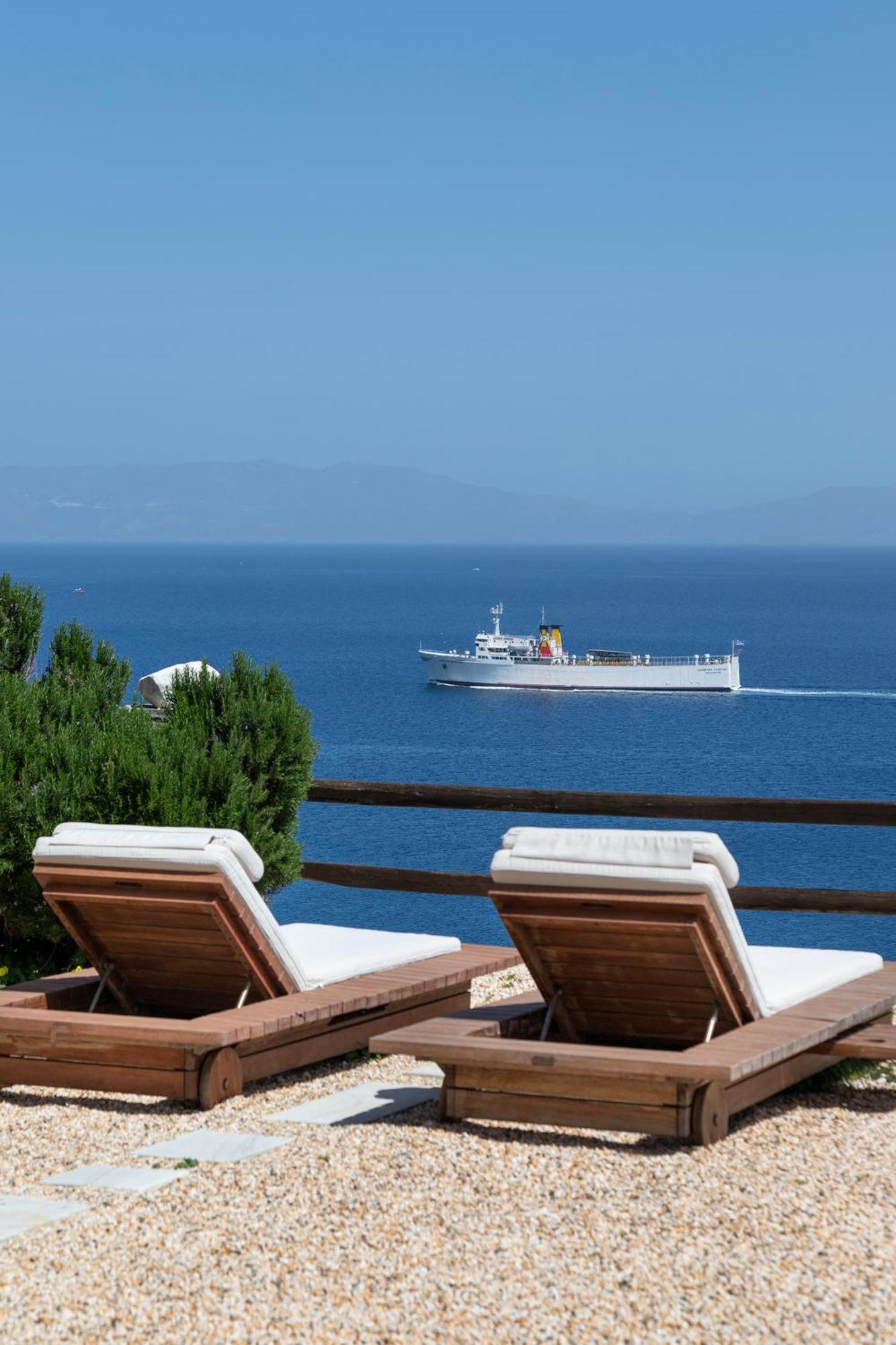 Aegean View - Seaside Apartment In Syros Αζόλιμνος Εξωτερικό φωτογραφία